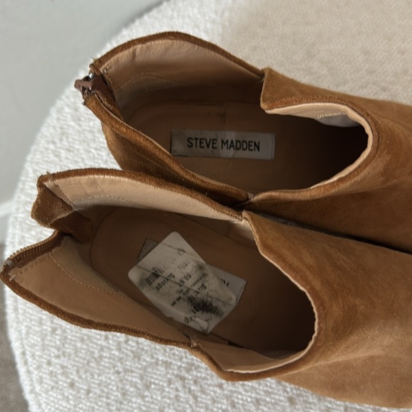 Steve Madden detected bootie in chestnut suede size 10 - Picture 4 of 7